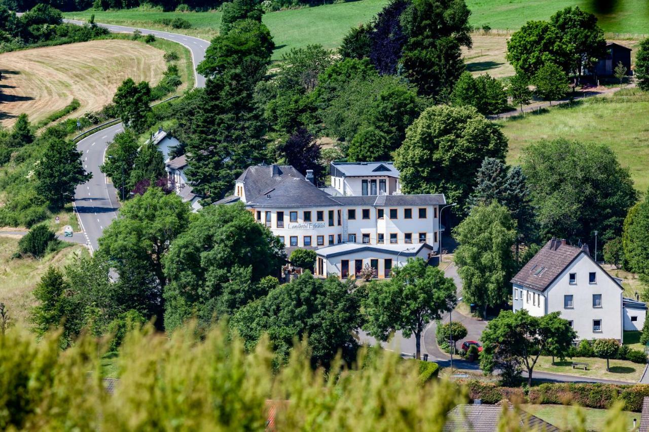 Guest house Eifelblick 3*